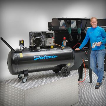 Komplettes Strahlset – Kompressor (200 L/230 V) + Sandstrahlkabine 420 L und Anschlussset